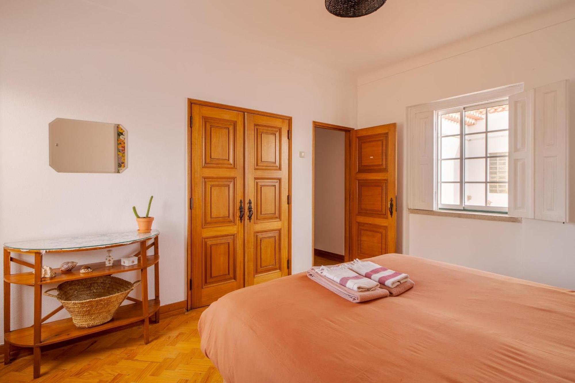 Manas Coliving Apartment Sines Luaran gambar